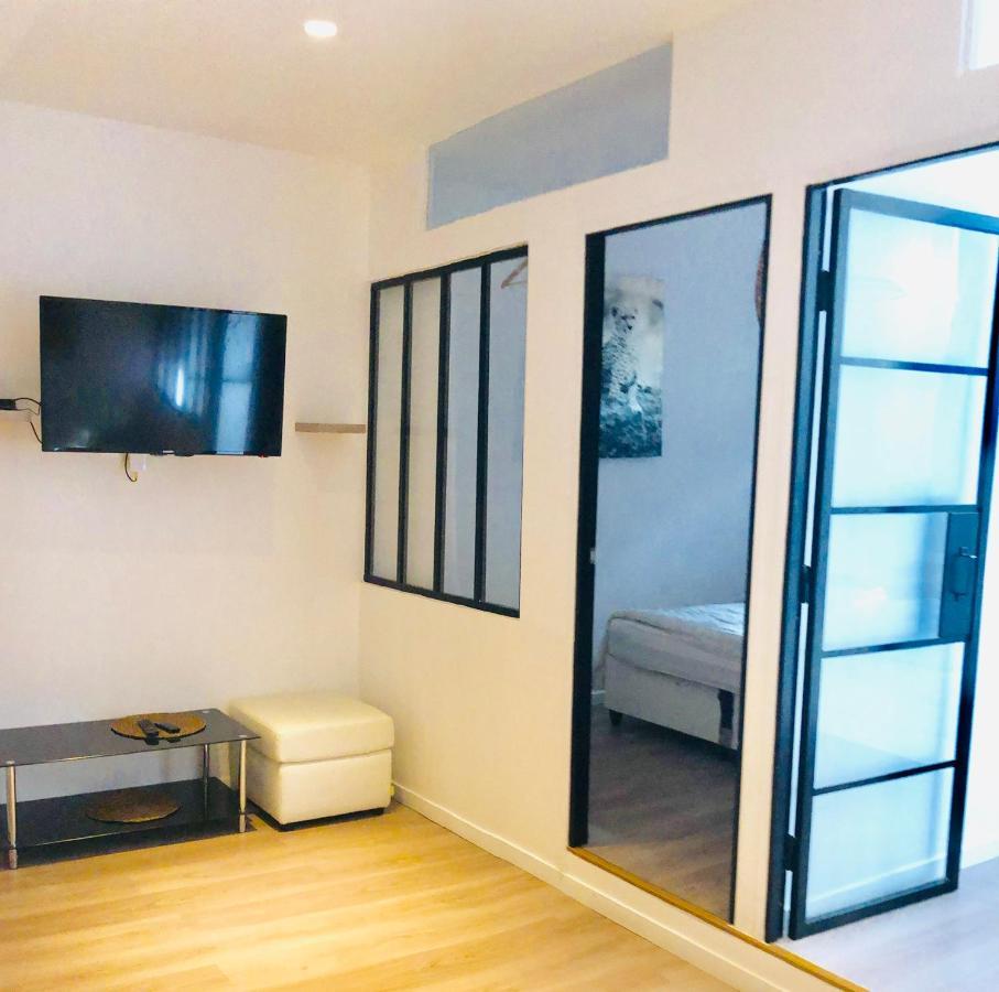 Gambetta Residences Hotel Paris Centre Bagian luar foto