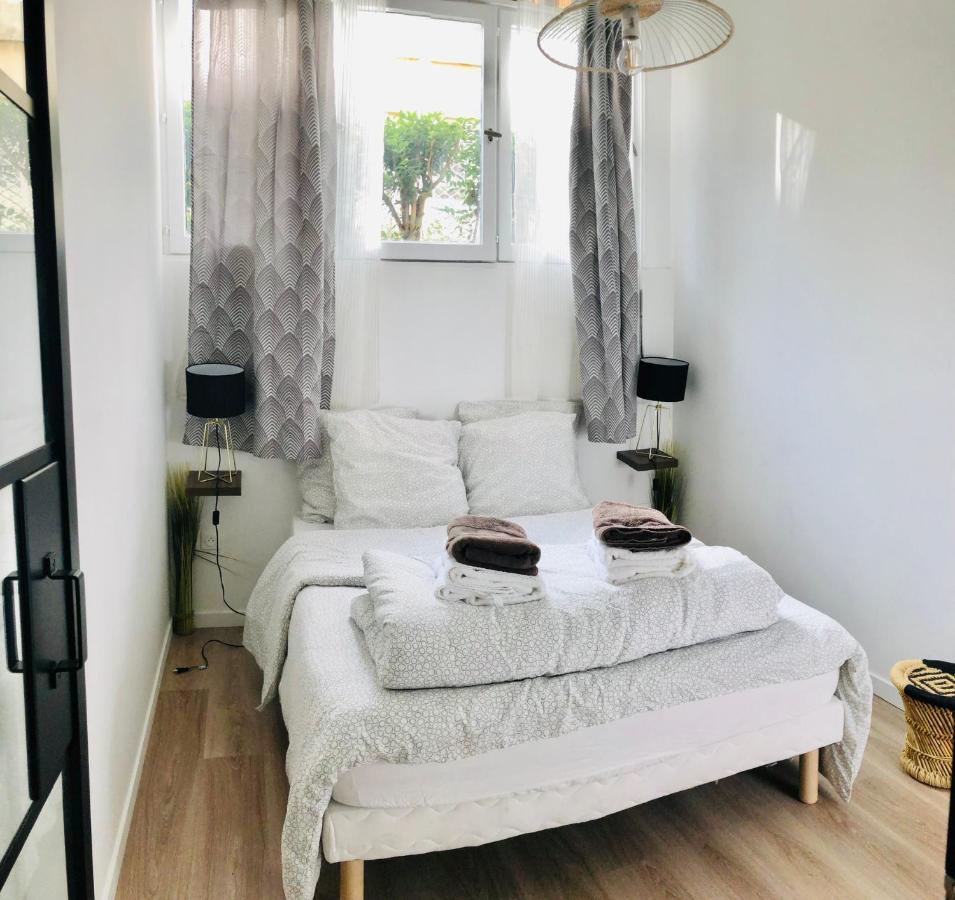 Gambetta Residences Hotel Paris Centre Bagian luar foto