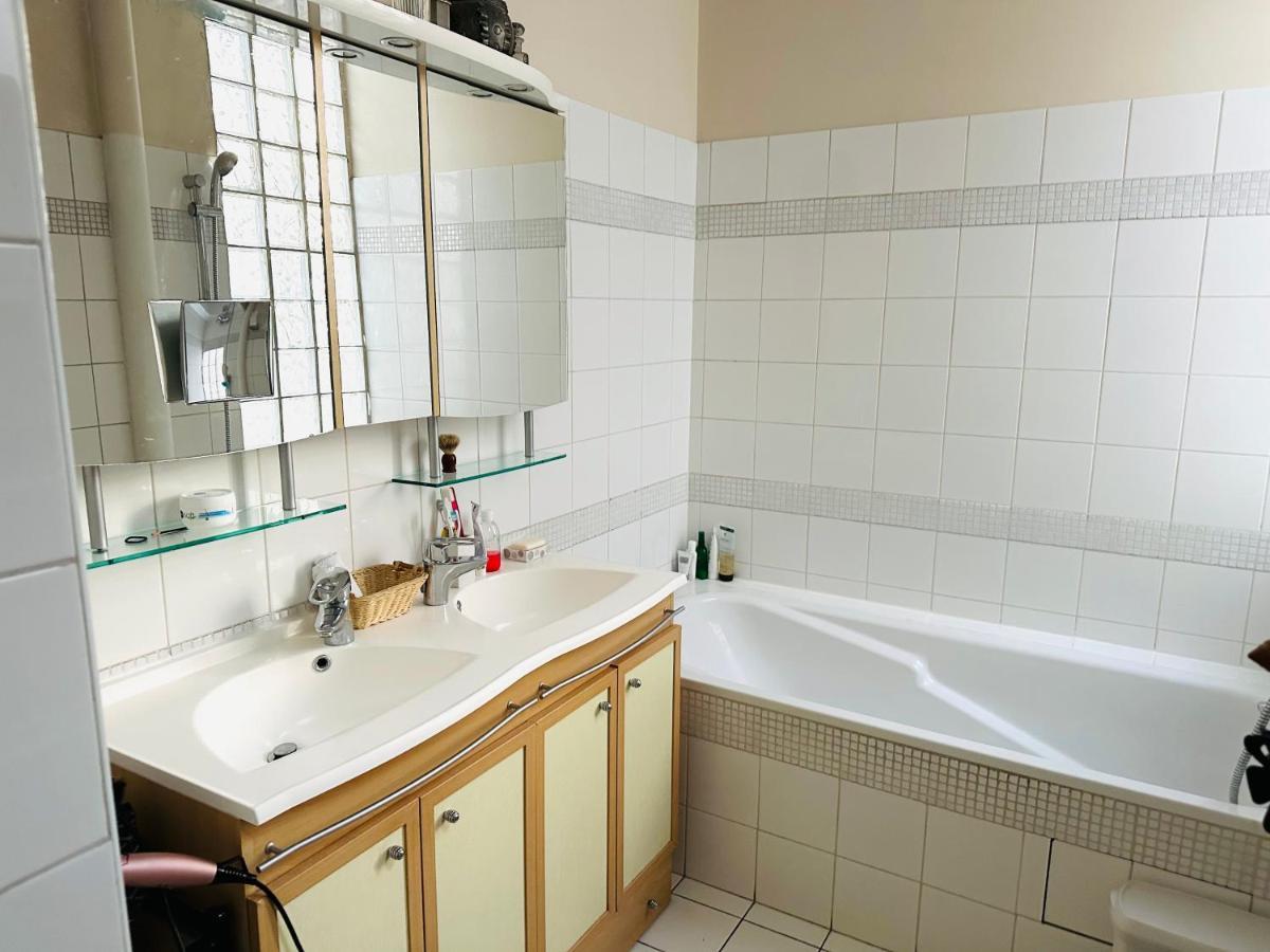 Gambetta Residences Hotel Paris Centre Bagian luar foto
