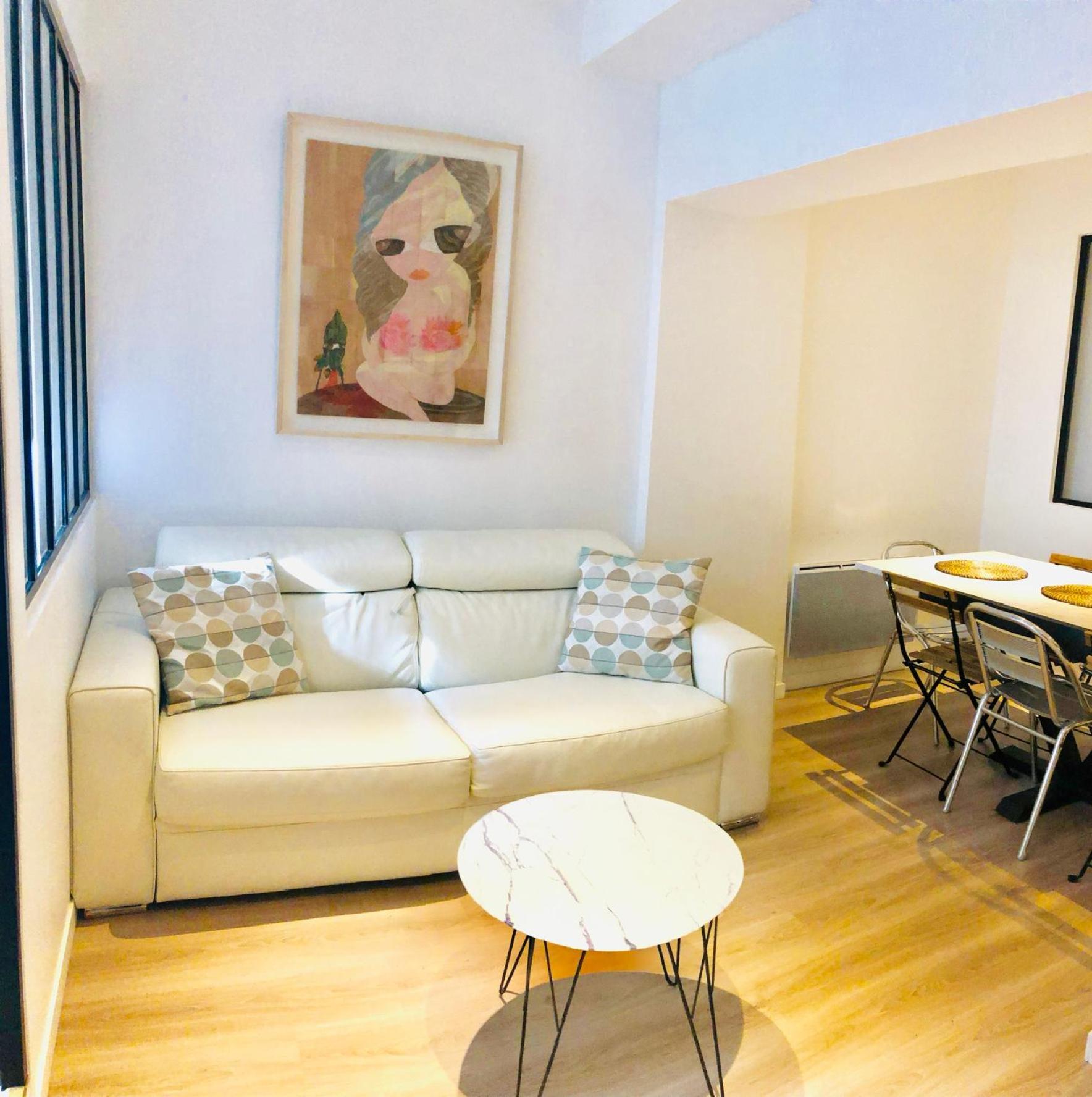 Gambetta Residences Hotel Paris Centre Bagian luar foto