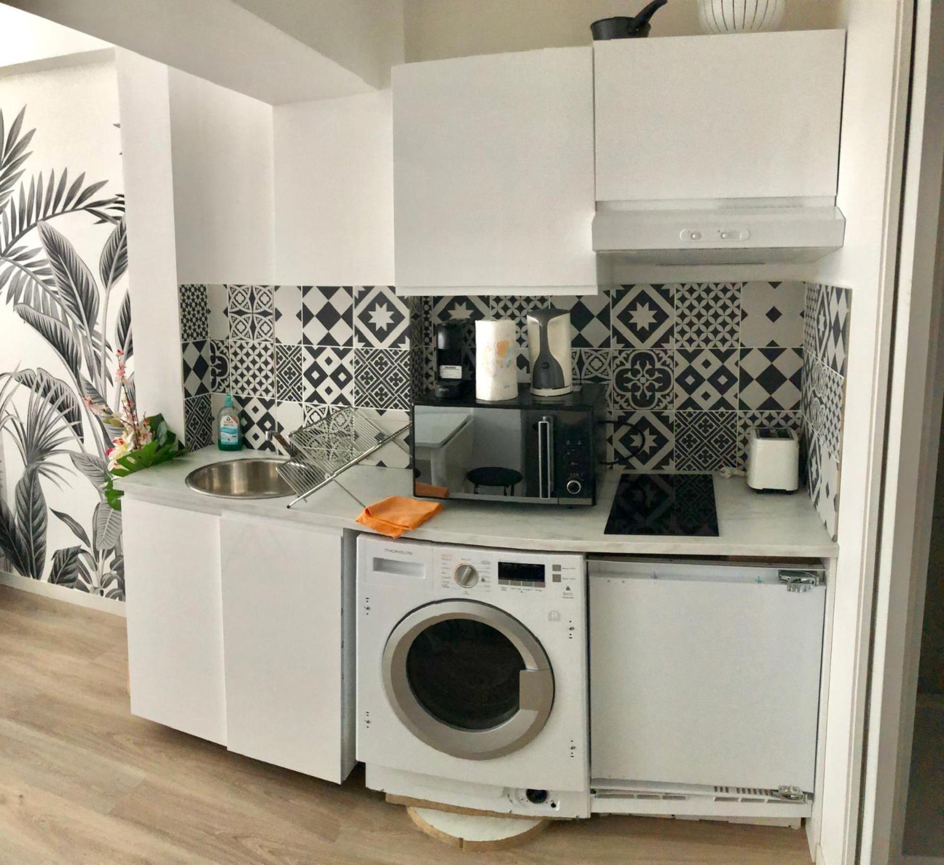 Gambetta Residences Hotel Paris Centre Bagian luar foto